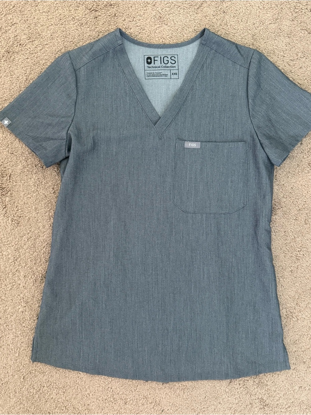 Figs Catarina Scrub Top V-Neck Womenโs XXS Graphite * Core Color